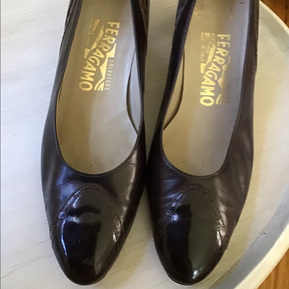 Salvatore Ferrragamo Vintage Low Heel Pumps